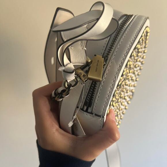 White michael kors circle studded purse nwt - Picture 4 of 8